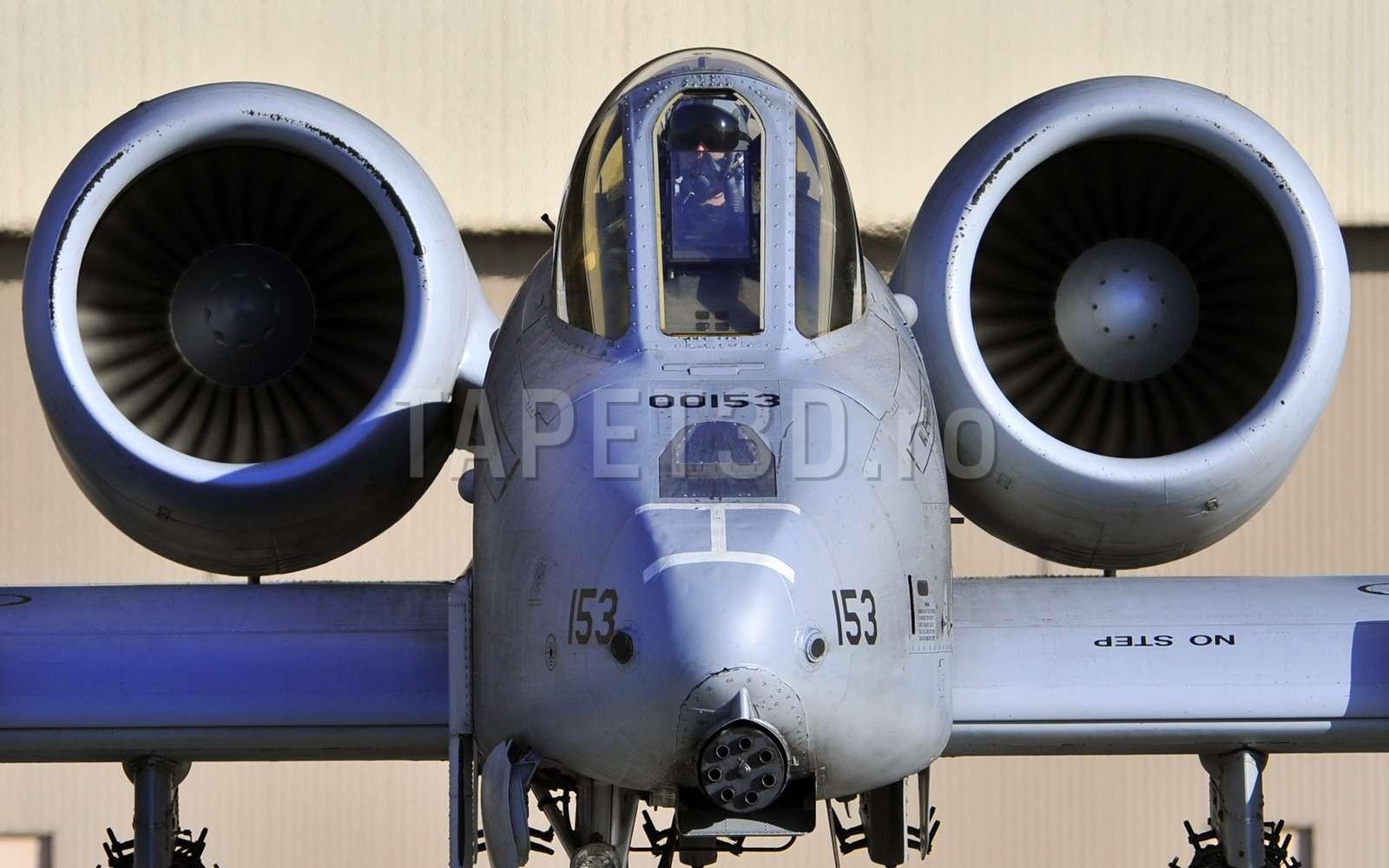 Frontal avion militar