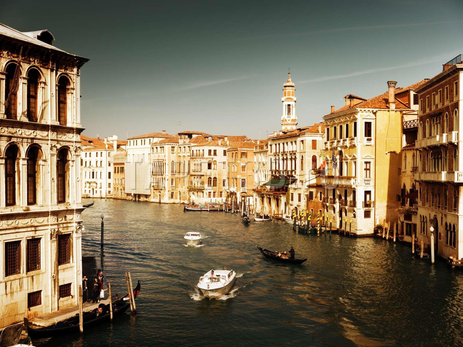 venetia-14-1.jpg
